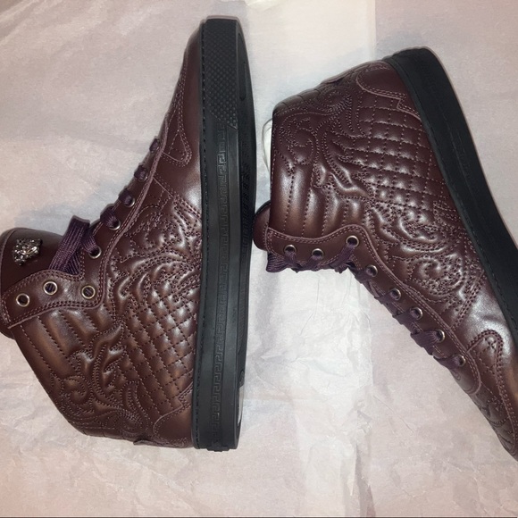 Unique Versace Sneakers - Picture 6 of 6